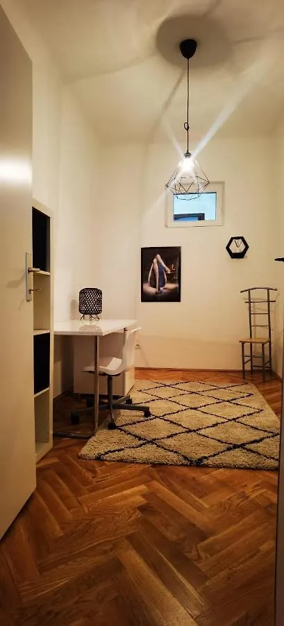 Dalia - Dolce Duo Homes Vienna 0*,